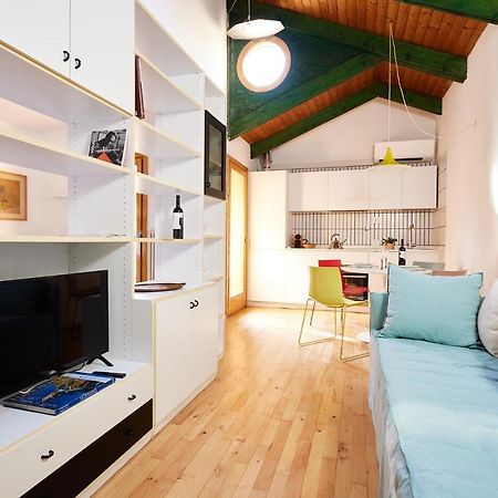 Italian Design Small Attic Bologna Bagian luar foto