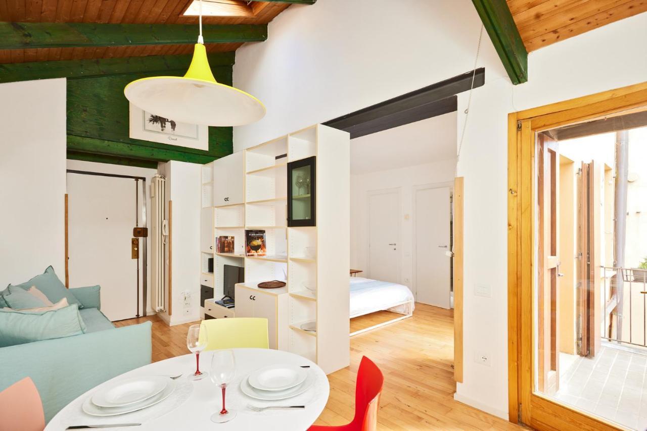 Italian Design Small Attic Bologna Bagian luar foto